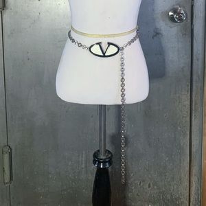 SUPER STYLISH VALENTINO CHAIN-LINK LOGO BELT !!